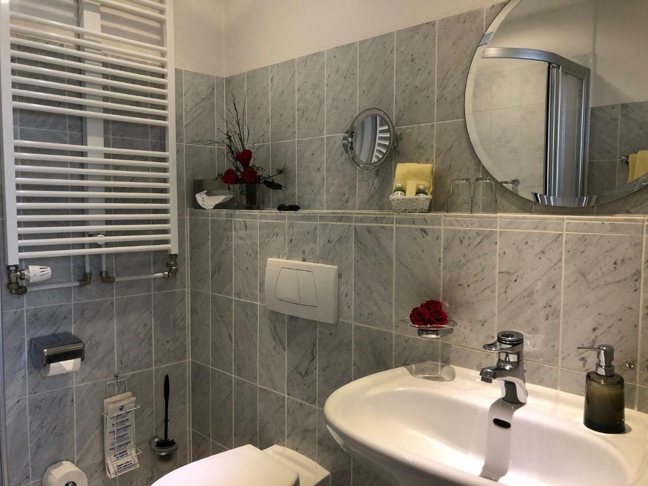 Thermen Hotel Pension Villa Holstein バート・ザルツフレン エクステリア 写真