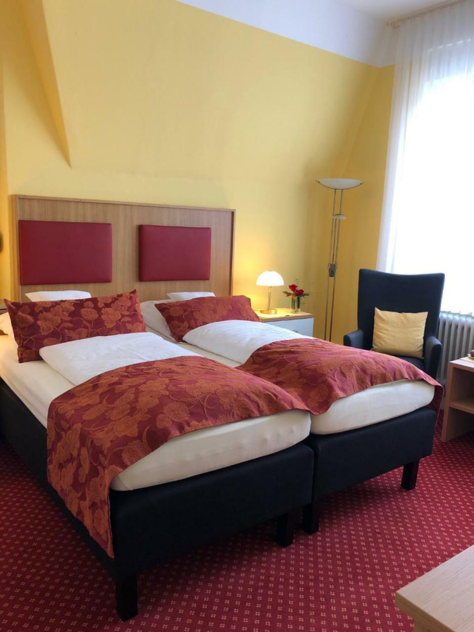 Thermen Hotel Pension Villa Holstein バート・ザルツフレン エクステリア 写真