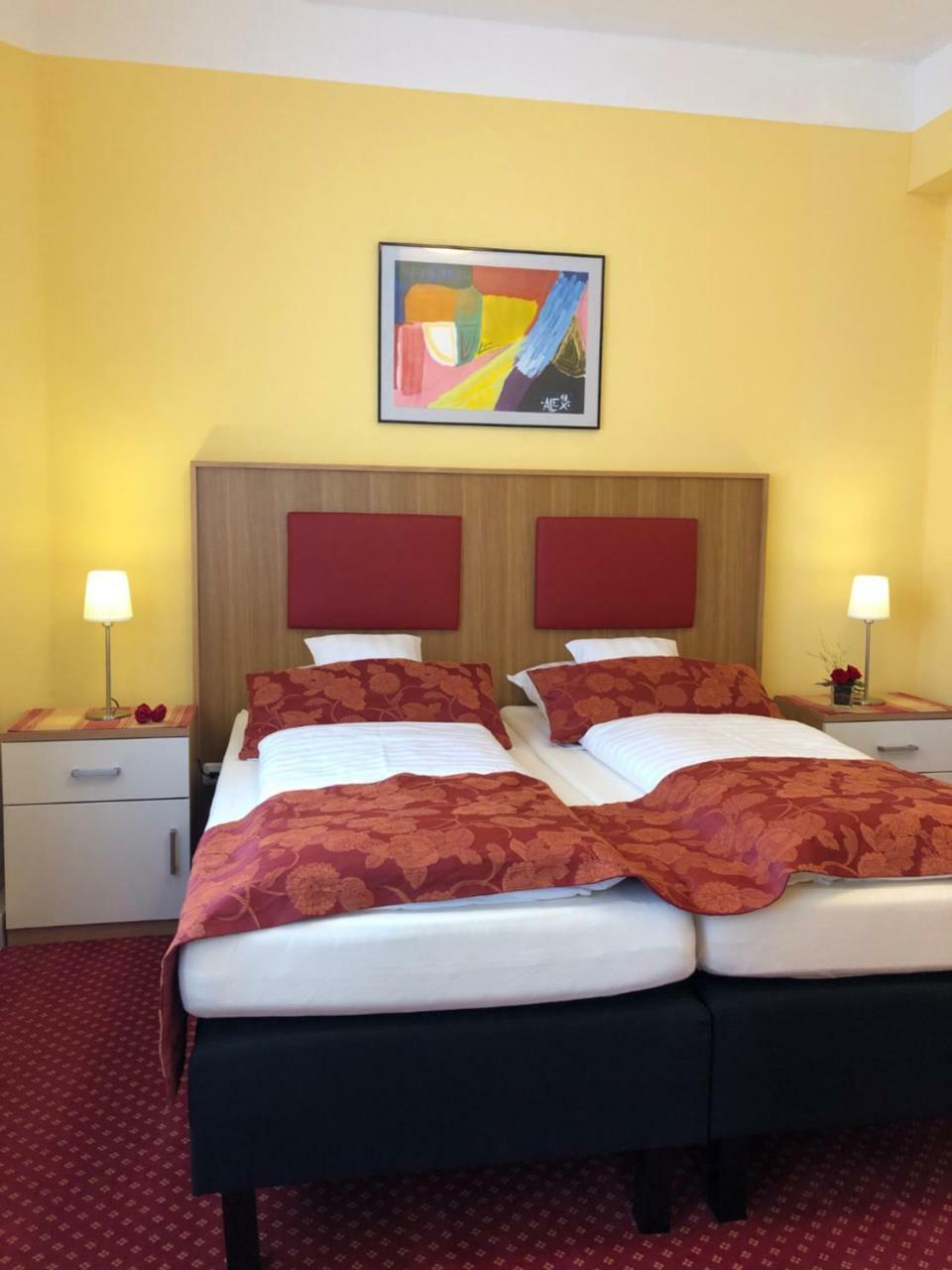 Thermen Hotel Pension Villa Holstein バート・ザルツフレン エクステリア 写真