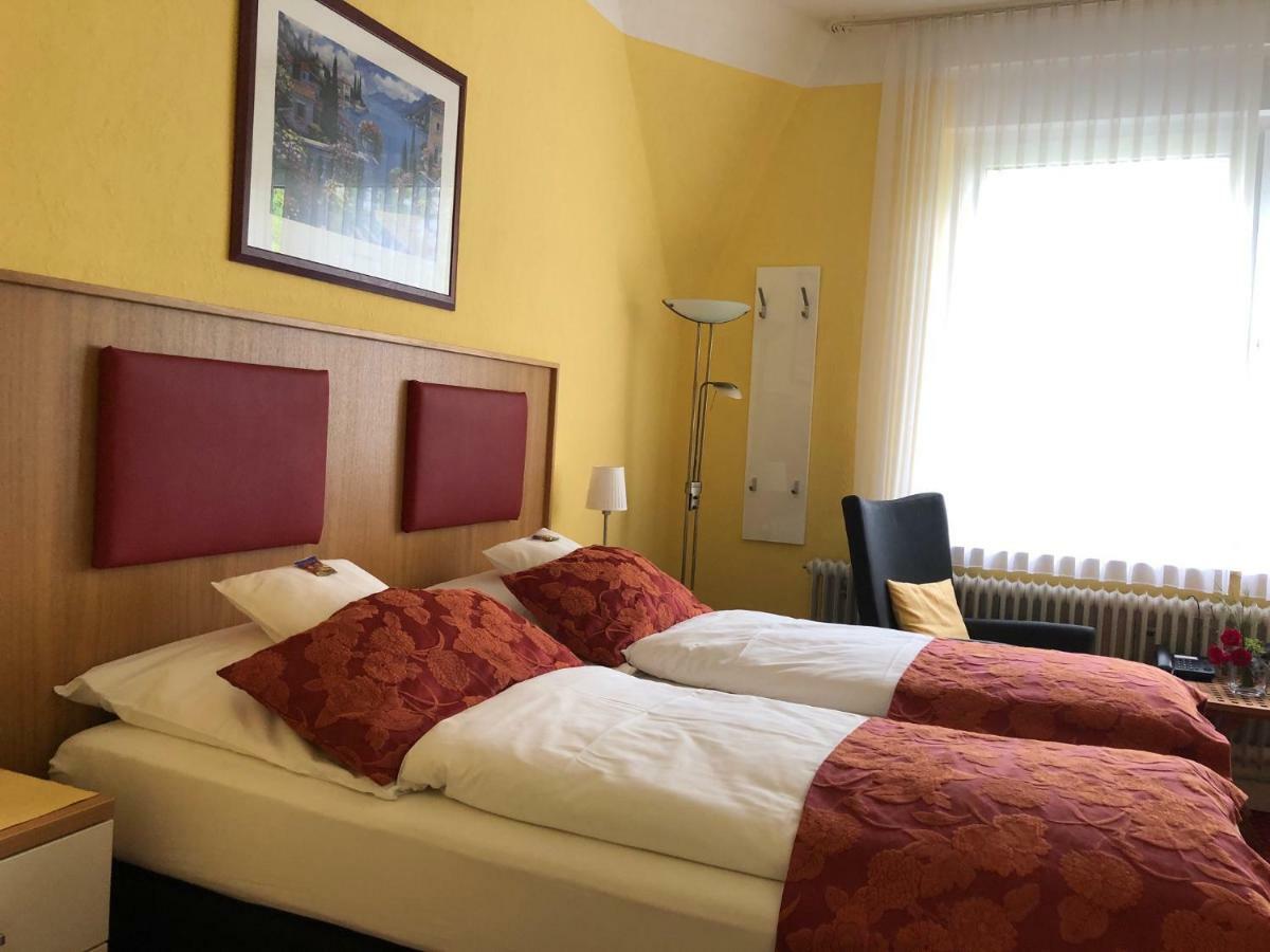 Thermen Hotel Pension Villa Holstein バート・ザルツフレン エクステリア 写真